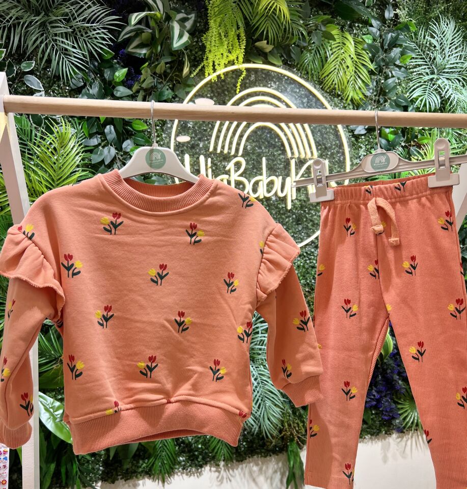 Zr  Turuncu Çiçekli Eşofman Takımı