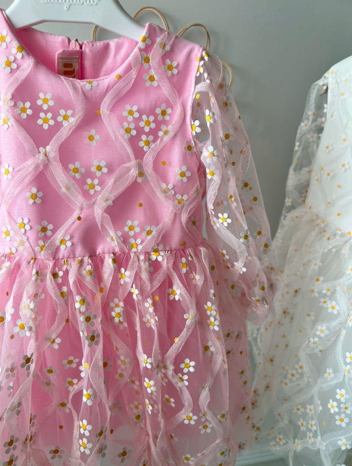 Daisy Elbise (PEMBE)