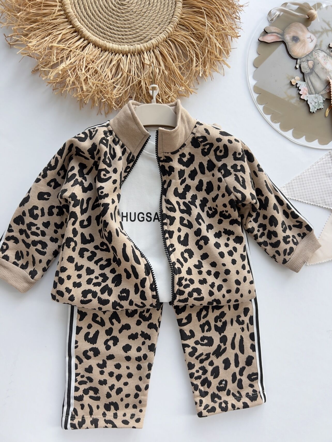 Mila Leopar Desenli Takım