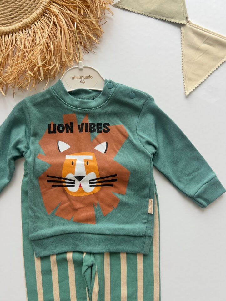 Lion Vibes Aslanlı Takım